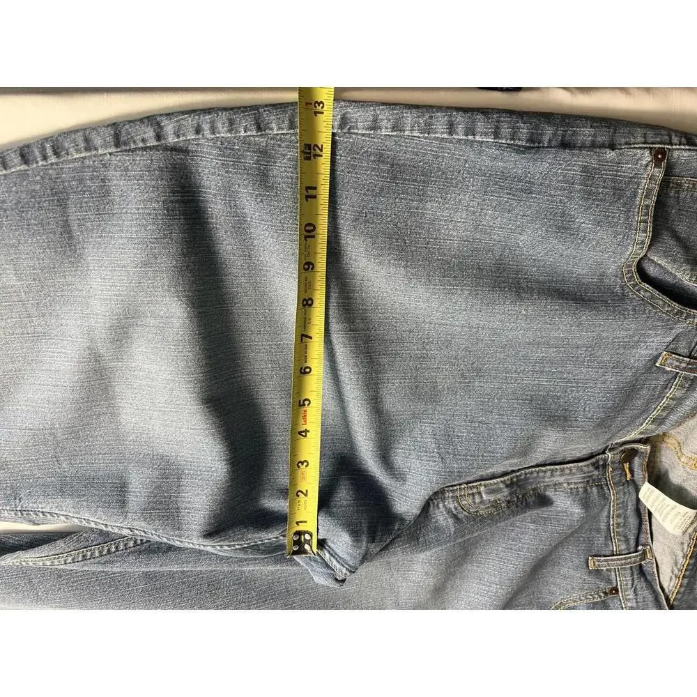 Levi's Signature Boot‎ Cut Jeans Denim Blue Classic Fit Size 31 Waist